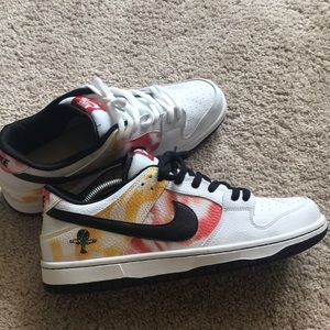 COPY - COPY - Dunk Low Raygun